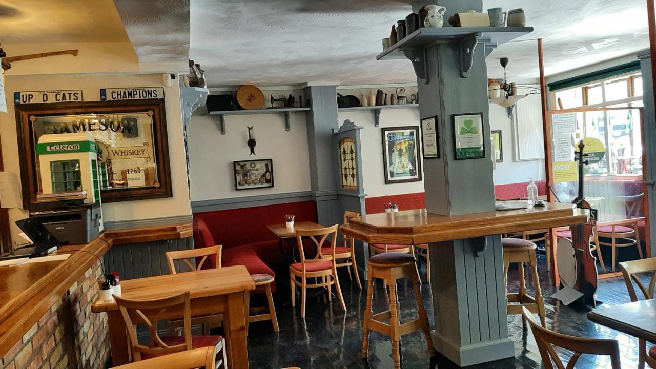 Готель The 'Rafter'S Gastropub Кілкенні Екстер'єр фото